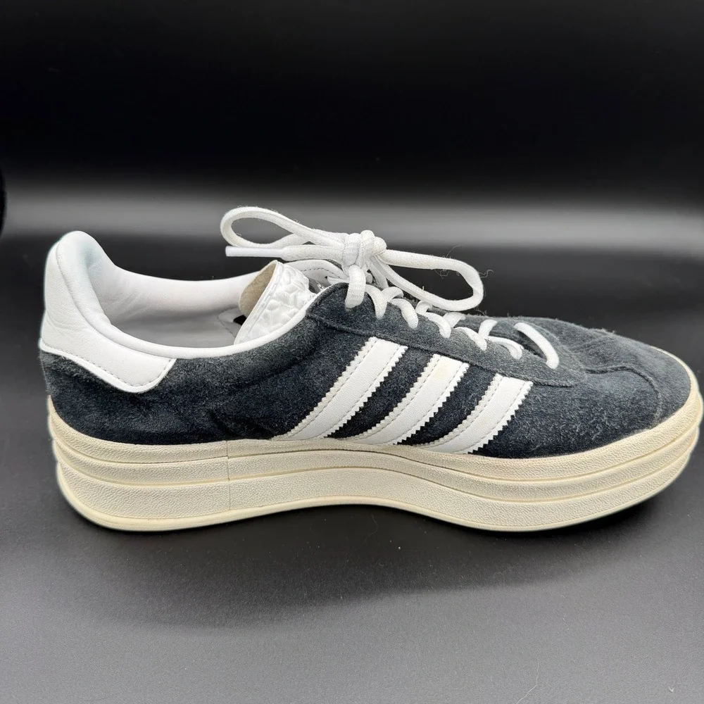 Adidas Gazelle Womens 9 Bold Platform Sneakers Core Black White